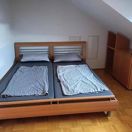 Apartmán Attic In Katzwang, Norimberk